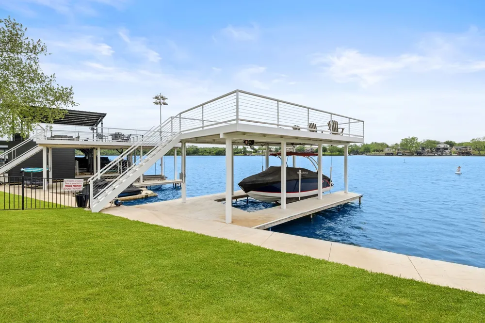 1324 Euel Moore Drive Kingsland, TX 78639
