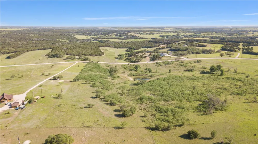 104 Carpenter Loop Burnet, TX 78611