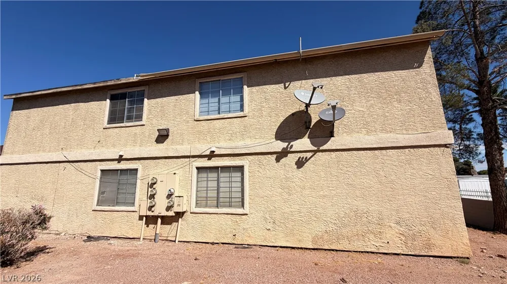 2754 Aarondavid Drive Las Vegas, NV 89121