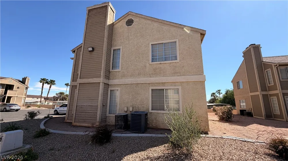 2754 Aarondavid Drive Las Vegas, NV 89121
