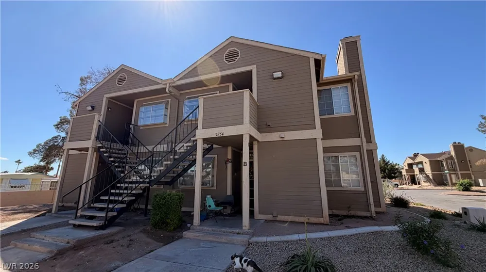 2754 Aarondavid Drive Las Vegas, NV 89121