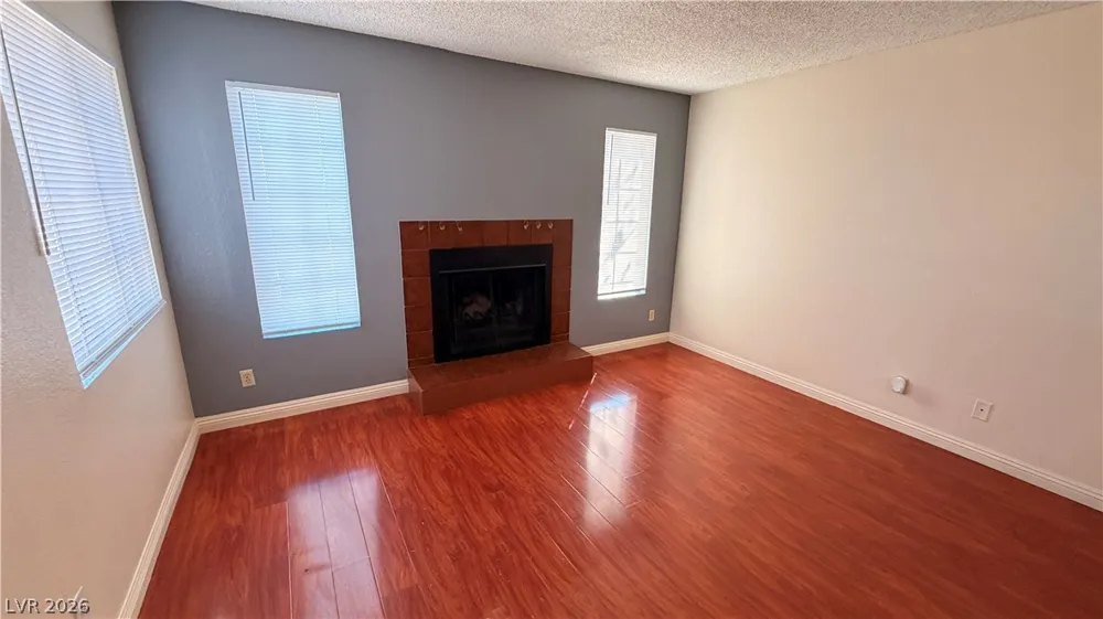 2754 Aarondavid Drive Las Vegas, NV 89121