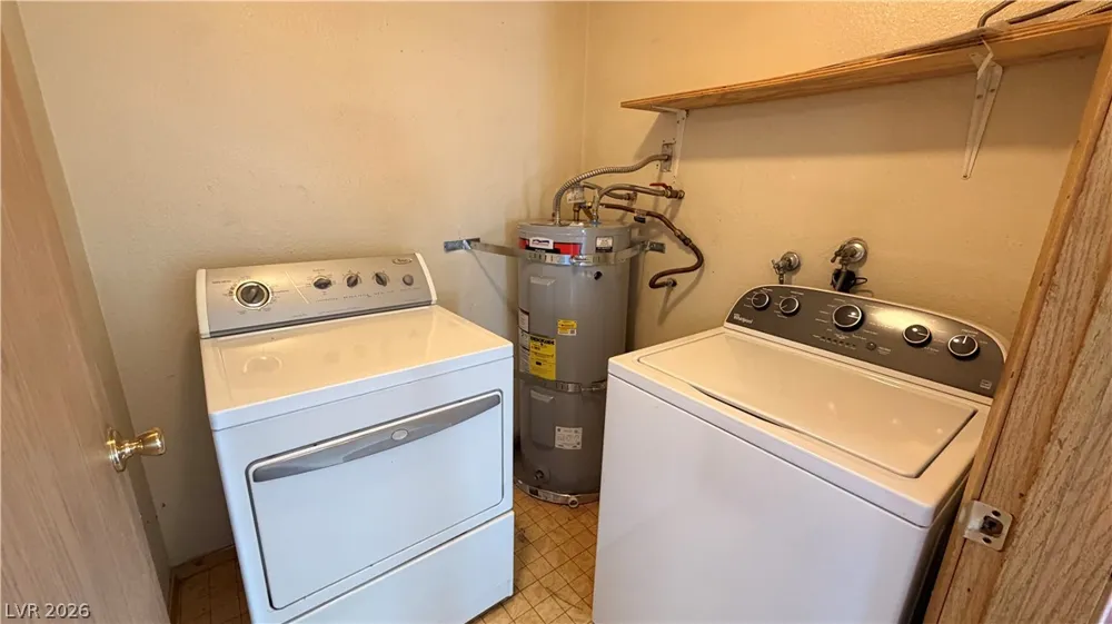 2754 Aarondavid Drive Las Vegas, NV 89121