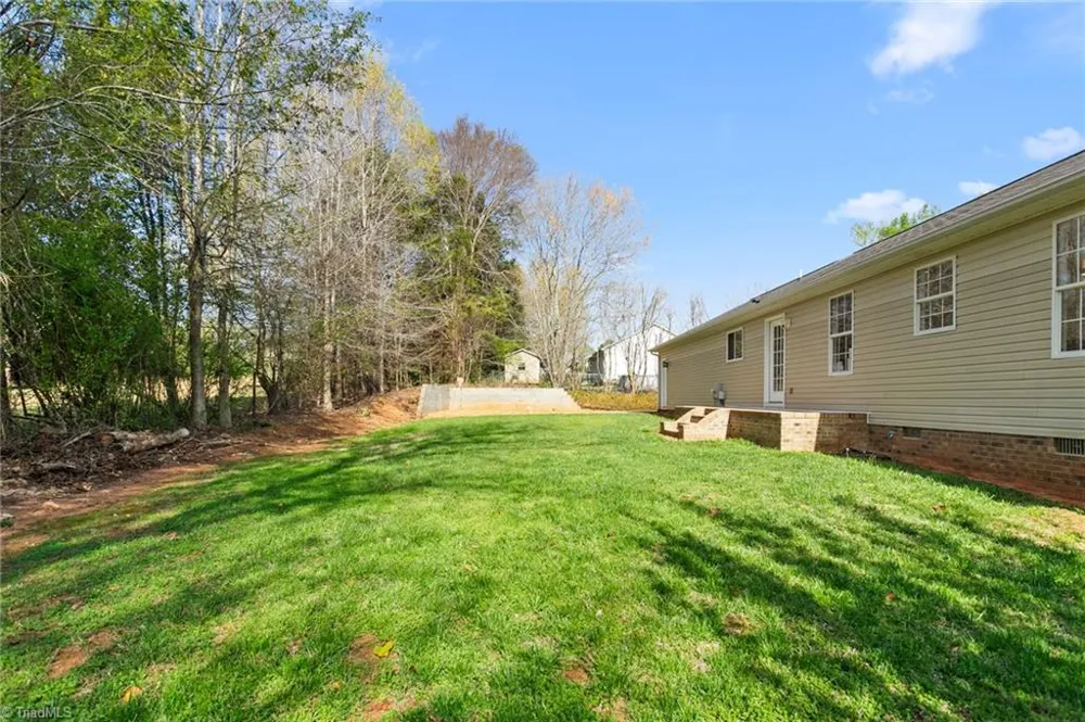 2506 Megan Drive Ramseur, NC 27316
