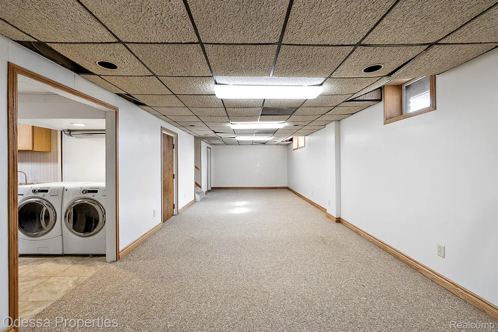 7525 22 MILE ROAD Shelby Charter Township, MI 48317
