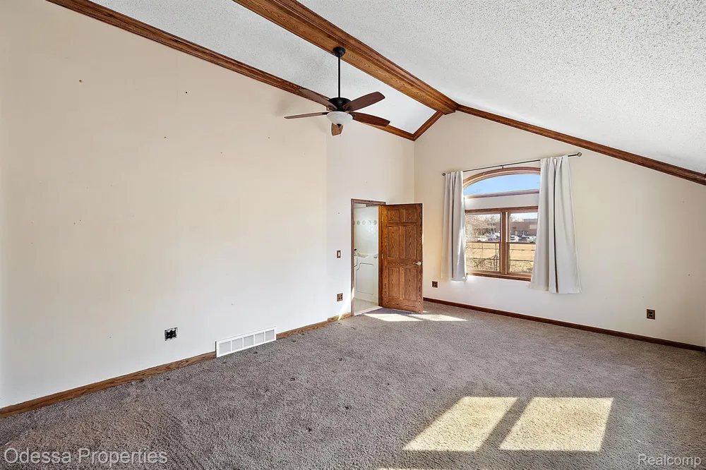 7525 22 MILE ROAD Shelby Charter Township, MI 48317