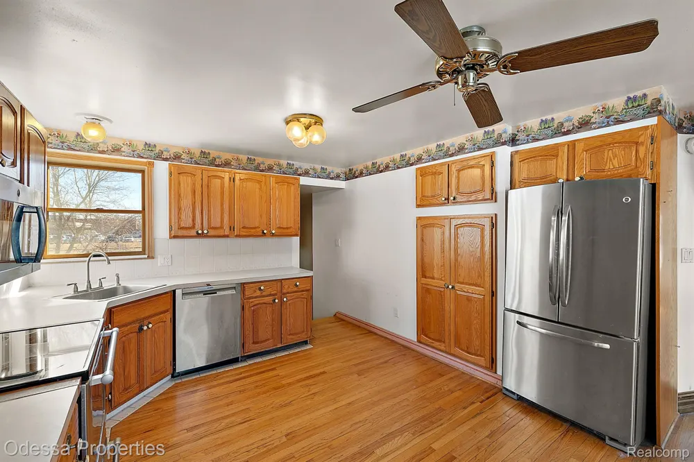 7525 22 MILE ROAD Shelby Charter Township, MI 48317