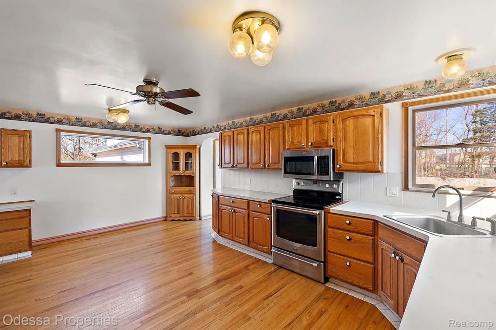 7525 22 MILE ROAD Shelby Charter Township, MI 48317