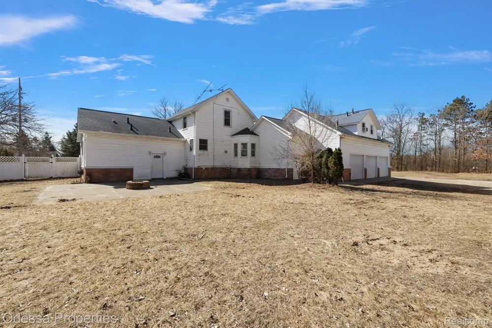 7525 22 MILE ROAD Shelby Charter Township, MI 48317