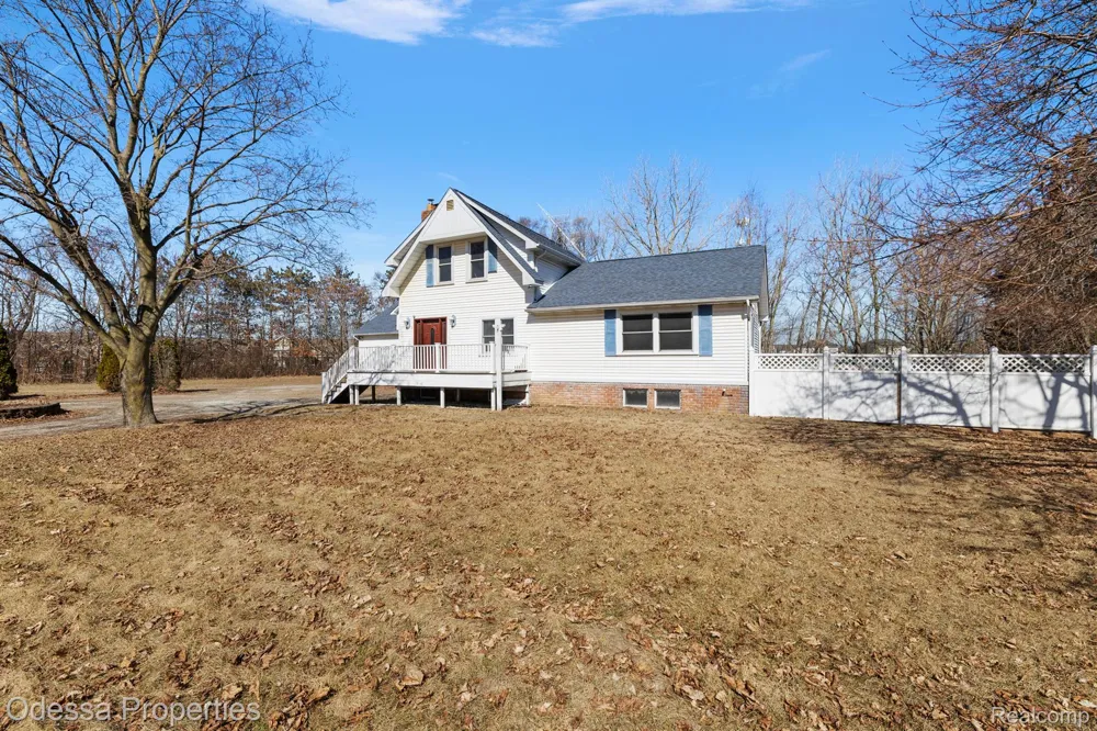 7525 22 MILE ROAD Shelby Charter Township, MI 48317