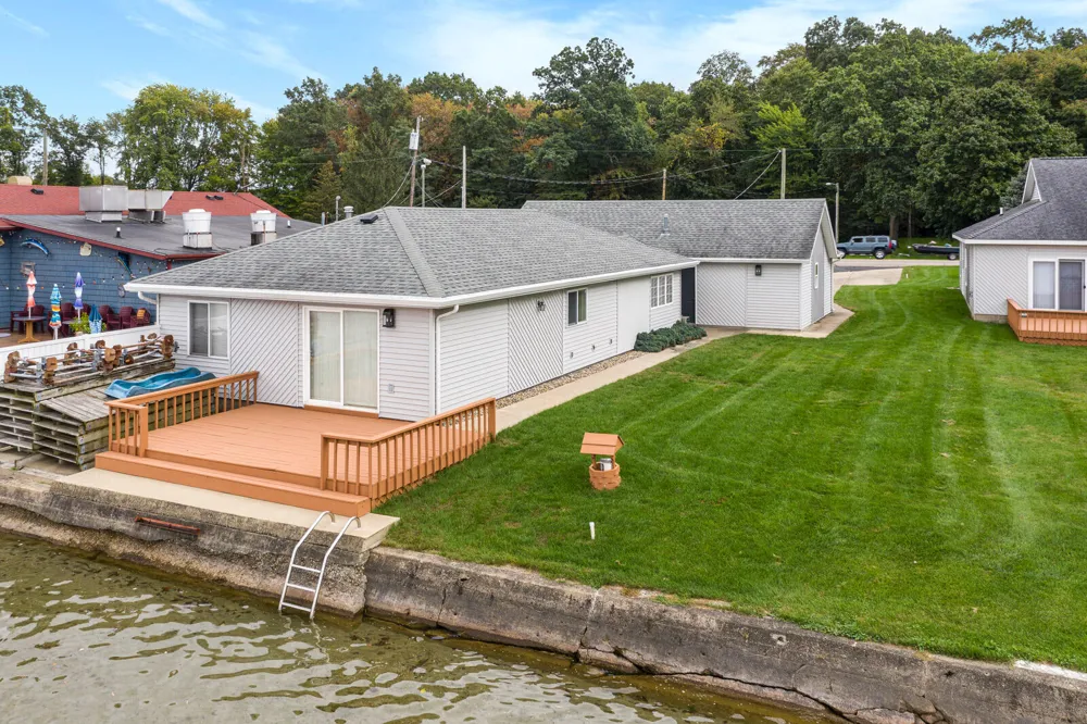 19976 M-60 Park Township, MI 49093