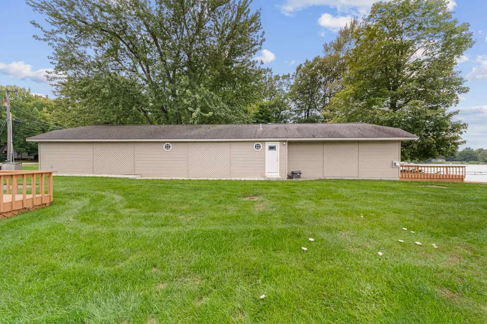 19976 M-60 Park Township, MI 49093