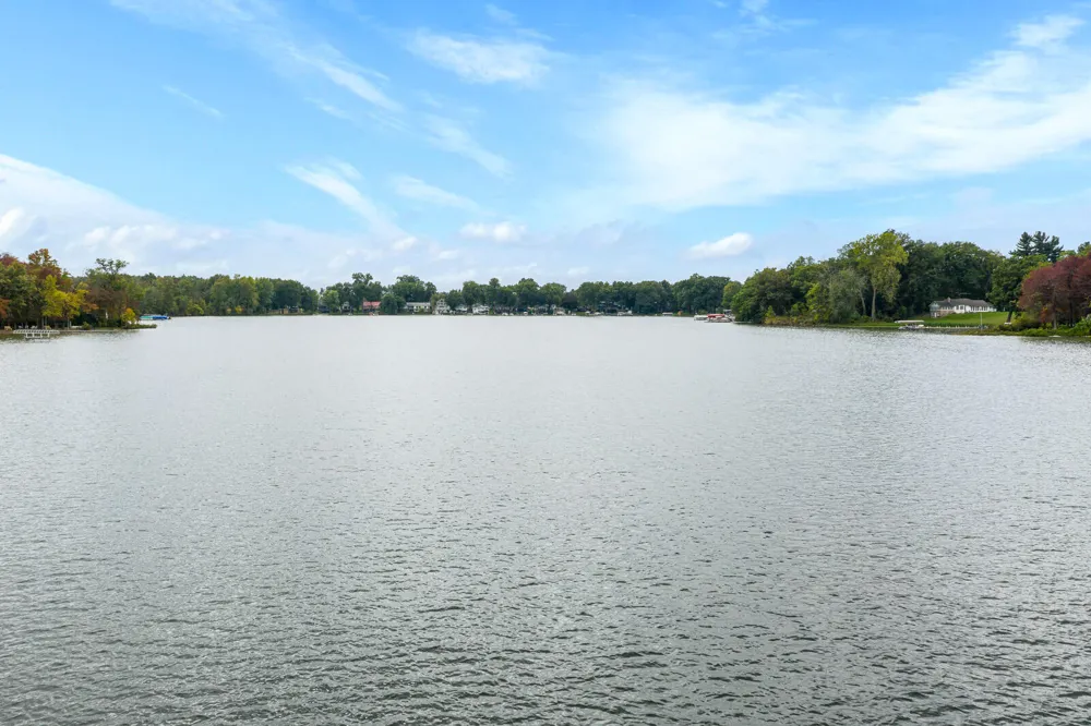19976 M-60 Park Township, MI 49093