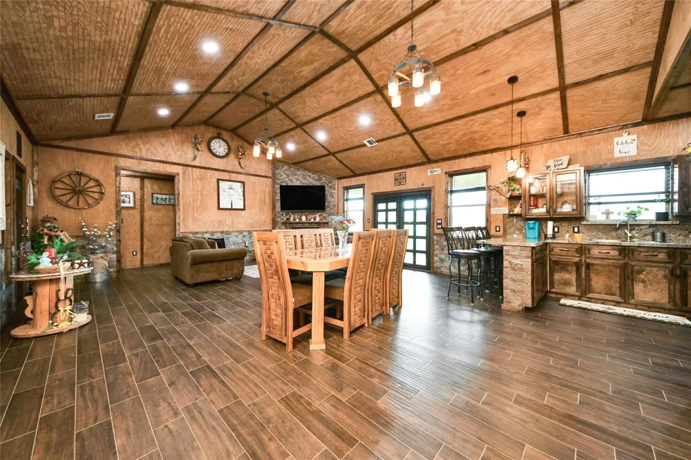 2217 Hartwell Road Pattison, TX 77423