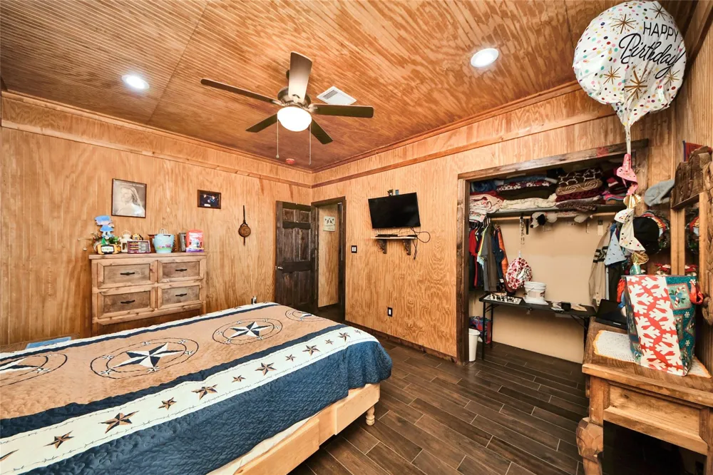 2217 Hartwell Road Pattison, TX 77423