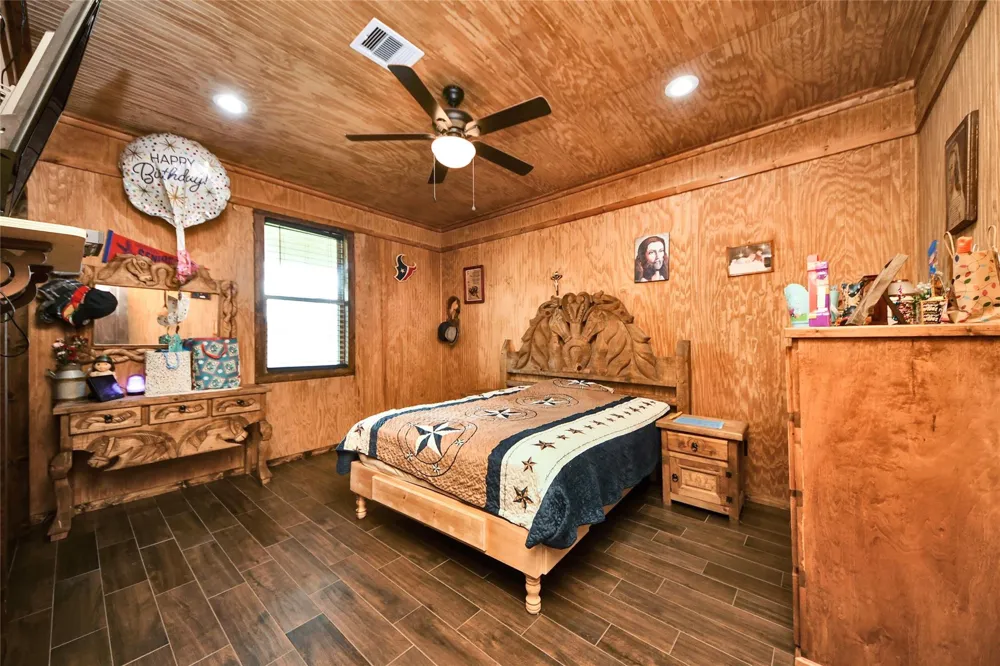 2217 Hartwell Road Pattison, TX 77423
