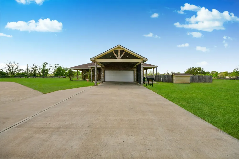2217 Hartwell Road Pattison, TX 77423