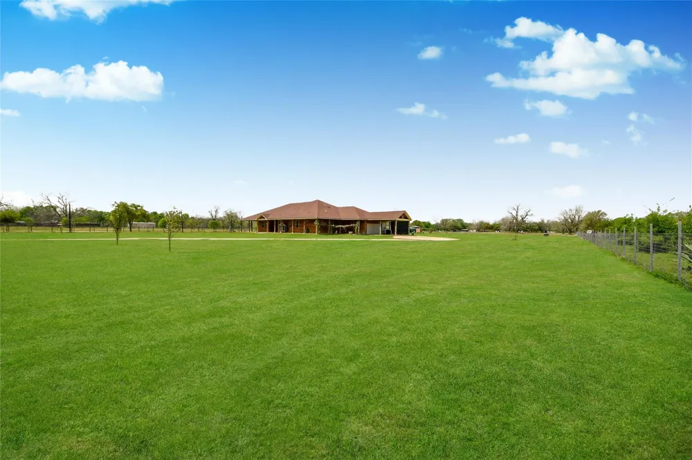 2217 Hartwell Road Pattison, TX 77423