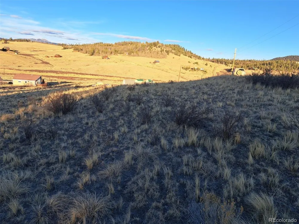 513 War Lane Como, CO 80432