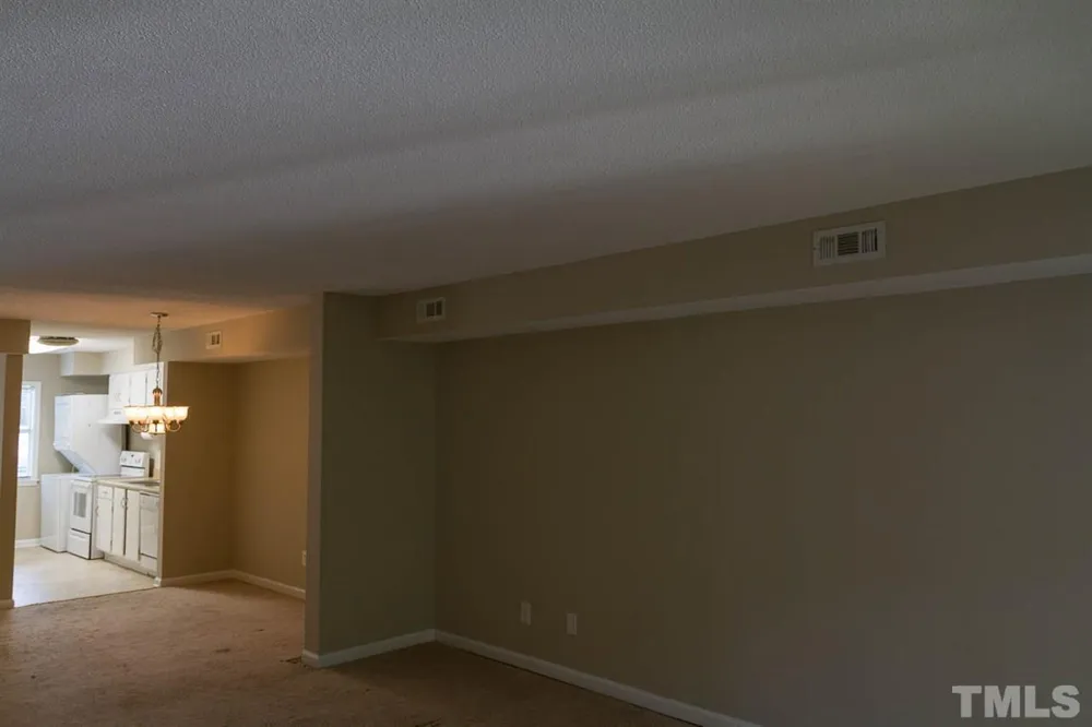 109 Scott Lane #109 Chapel Hill, NC 27514