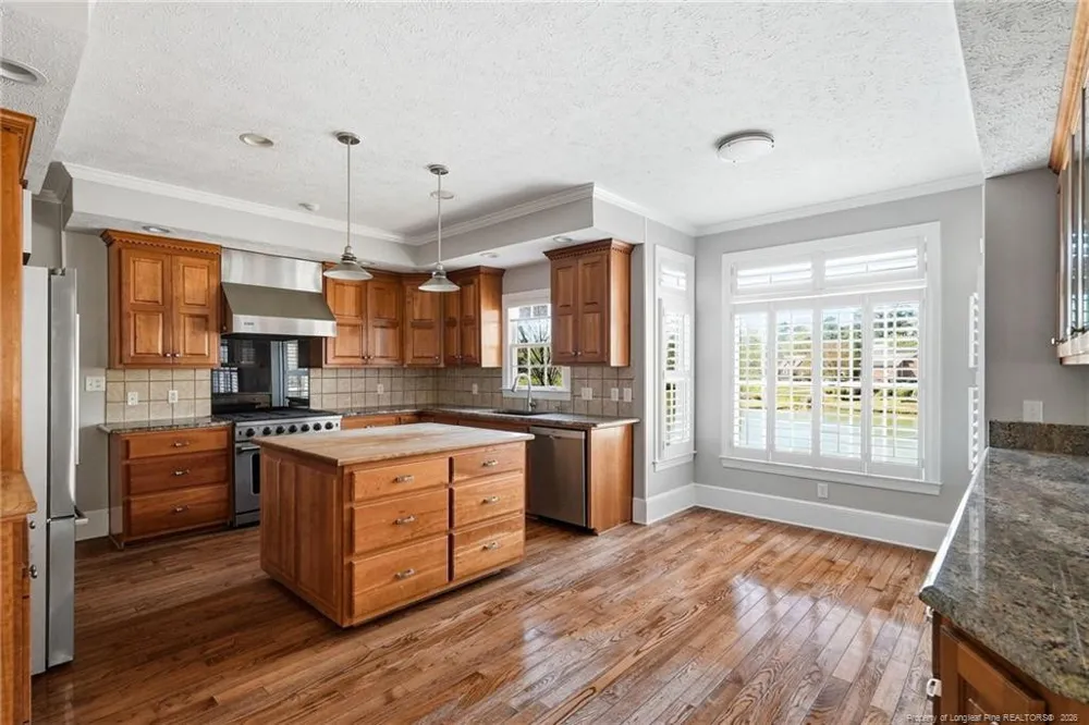 1302 Oakridge Boulevard Lumberton, NC 28358