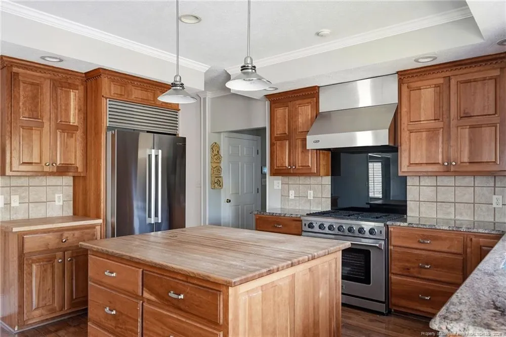 1302 Oakridge Boulevard Lumberton, NC 28358