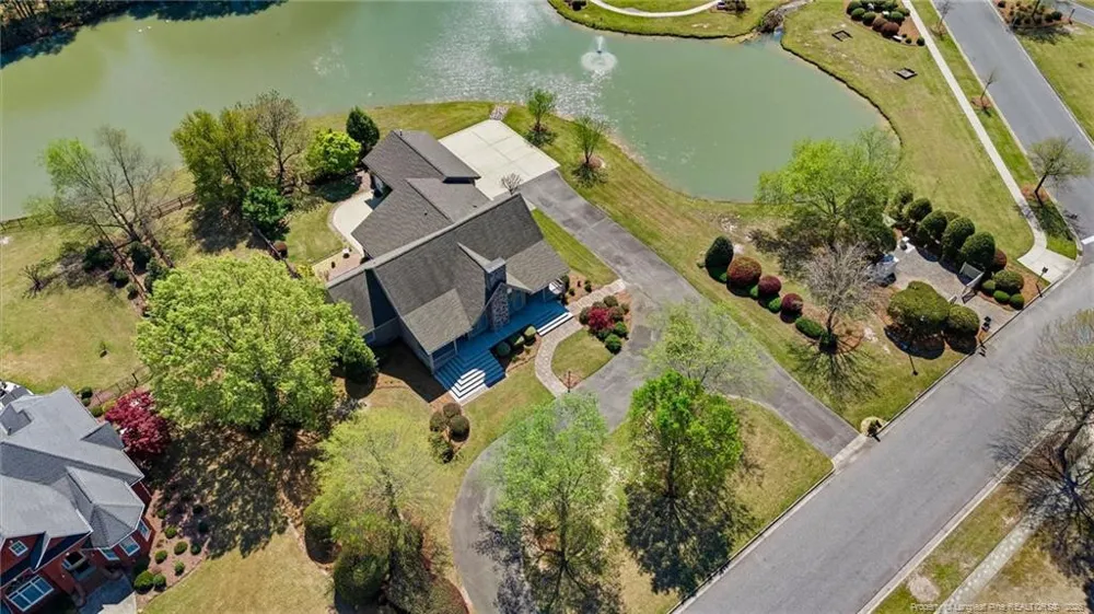 1302 Oakridge Boulevard Lumberton, NC 28358
