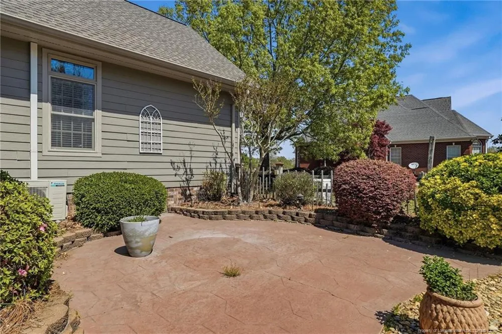 1302 Oakridge Boulevard Lumberton, NC 28358