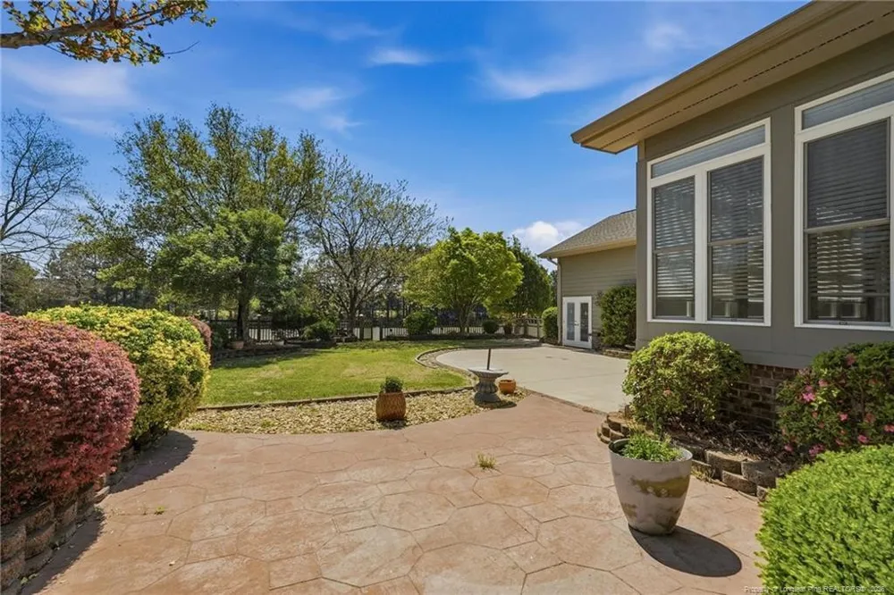 1302 Oakridge Boulevard Lumberton, NC 28358