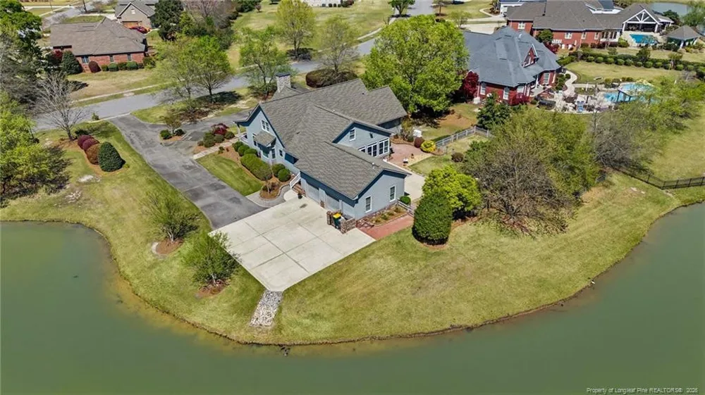 1302 Oakridge Boulevard Lumberton, NC 28358