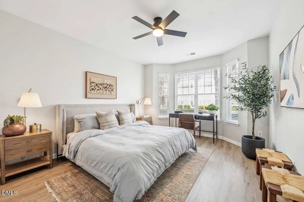 100 Village Crossing Drive #1br Chapel Hill, NC 27517