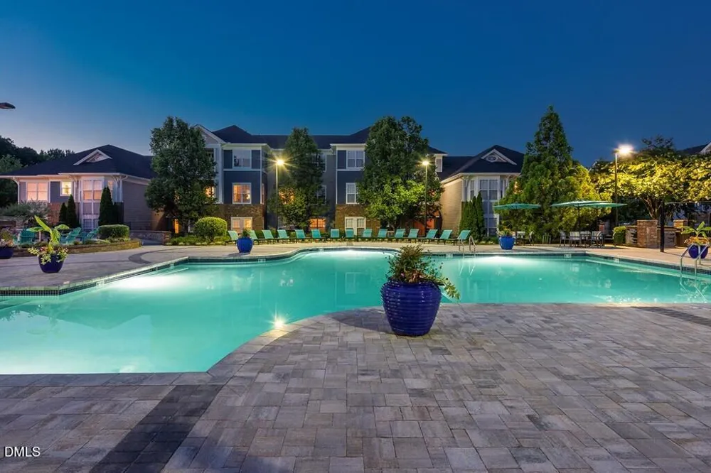 100 Village Crossing Drive #1br Chapel Hill, NC 27517