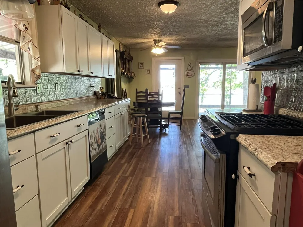 287 Lcr 737 Thornton, TX 76687