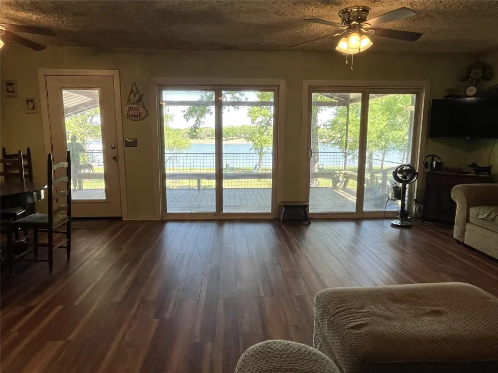 287 Lcr 737 Thornton, TX 76687