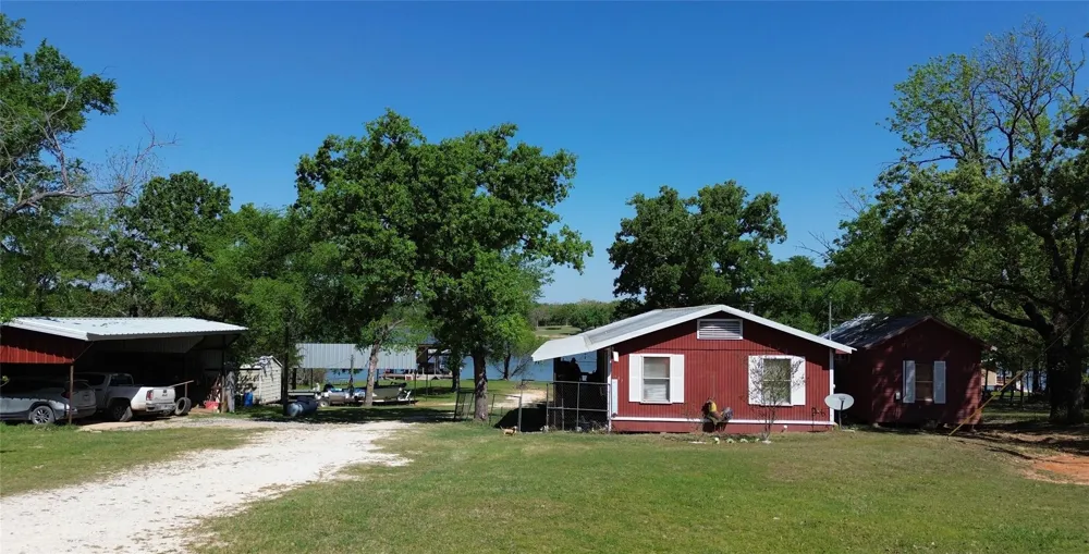 287 Lcr 737 Thornton, TX 76687