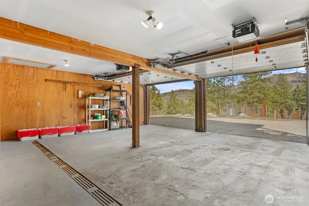 117 Vintin Road Carlton, WA 98814