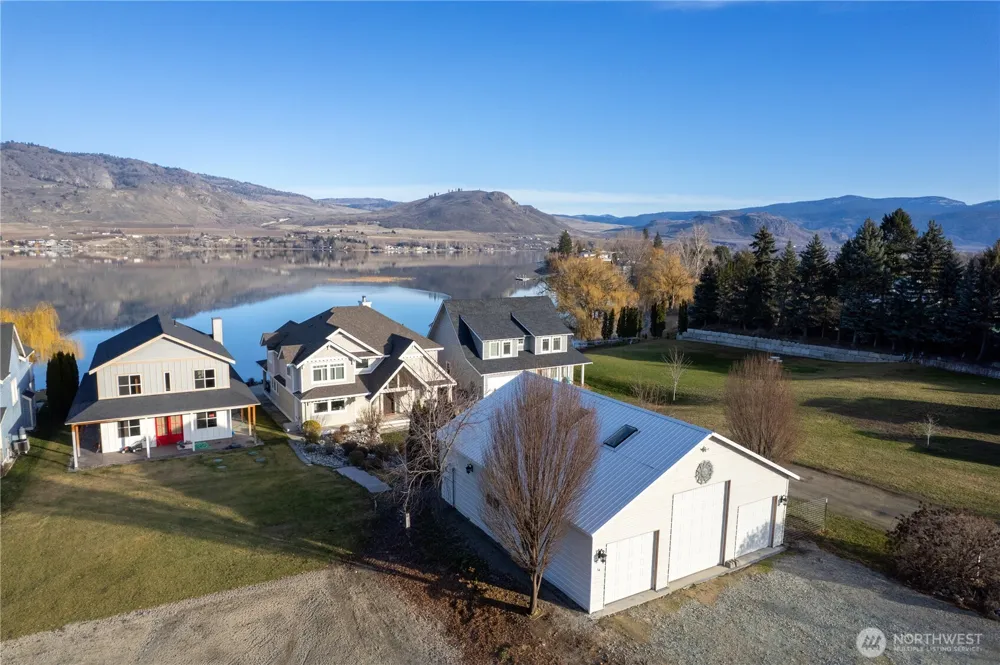 14 Turtle Lane Oroville, WA 98844