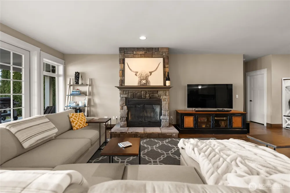 14 Turtle Lane Oroville, WA 98844