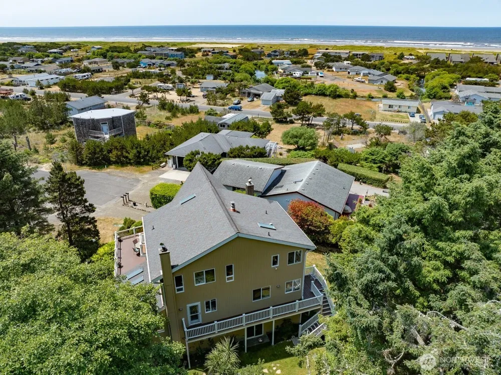 33704 J PLACE Ocean Park, WA 98640