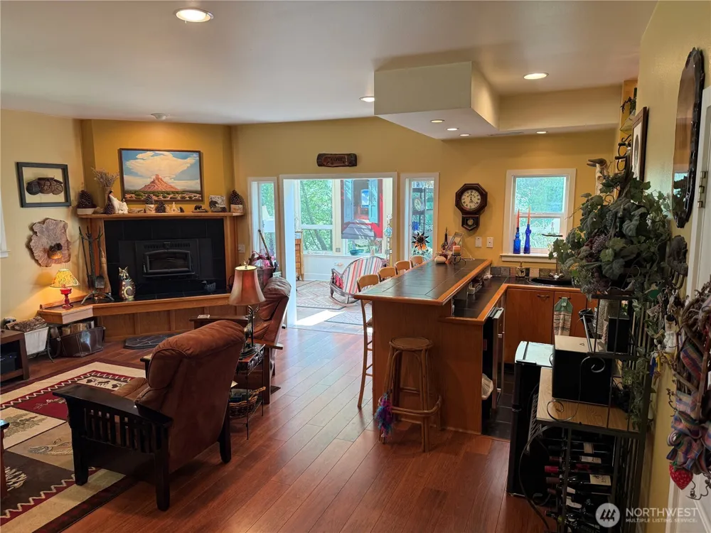 33704 J PLACE Ocean Park, WA 98640