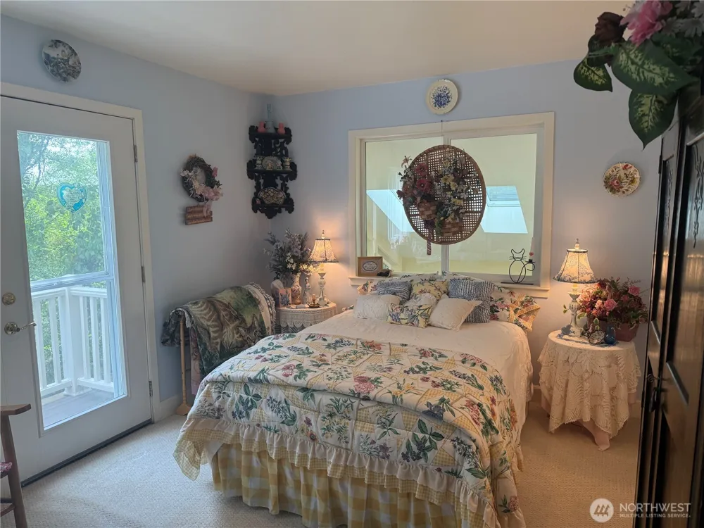 33704 J PLACE Ocean Park, WA 98640
