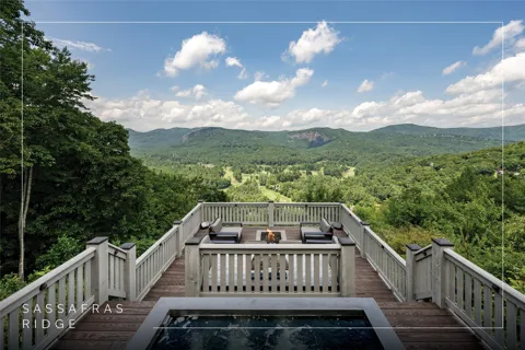 272 Long Way Road