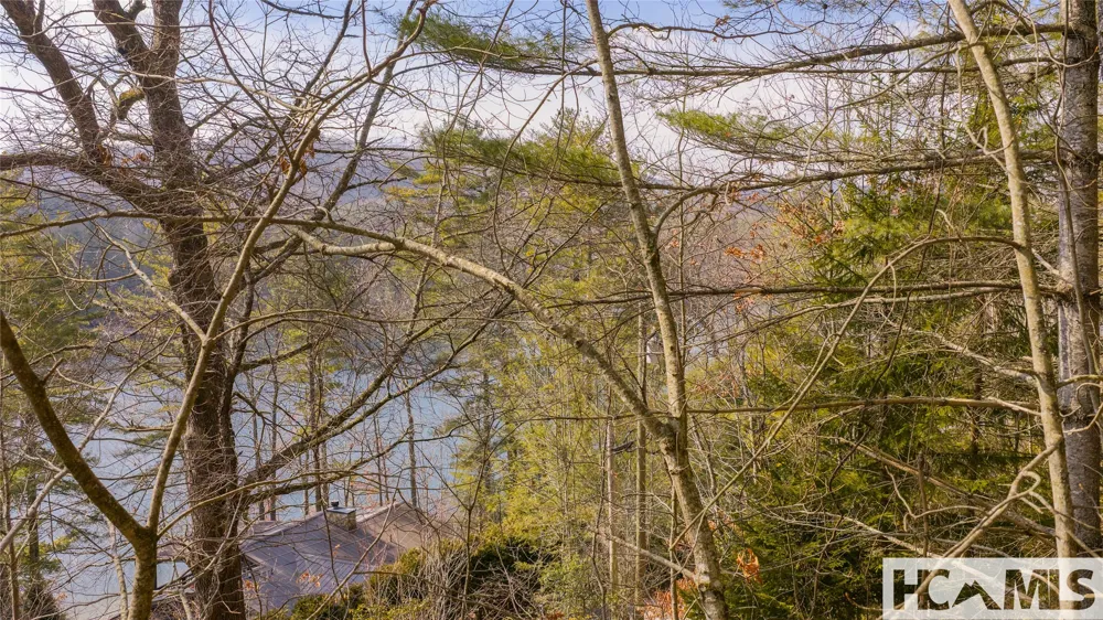 B&C Knob Hill Road Glenville, NC 28736