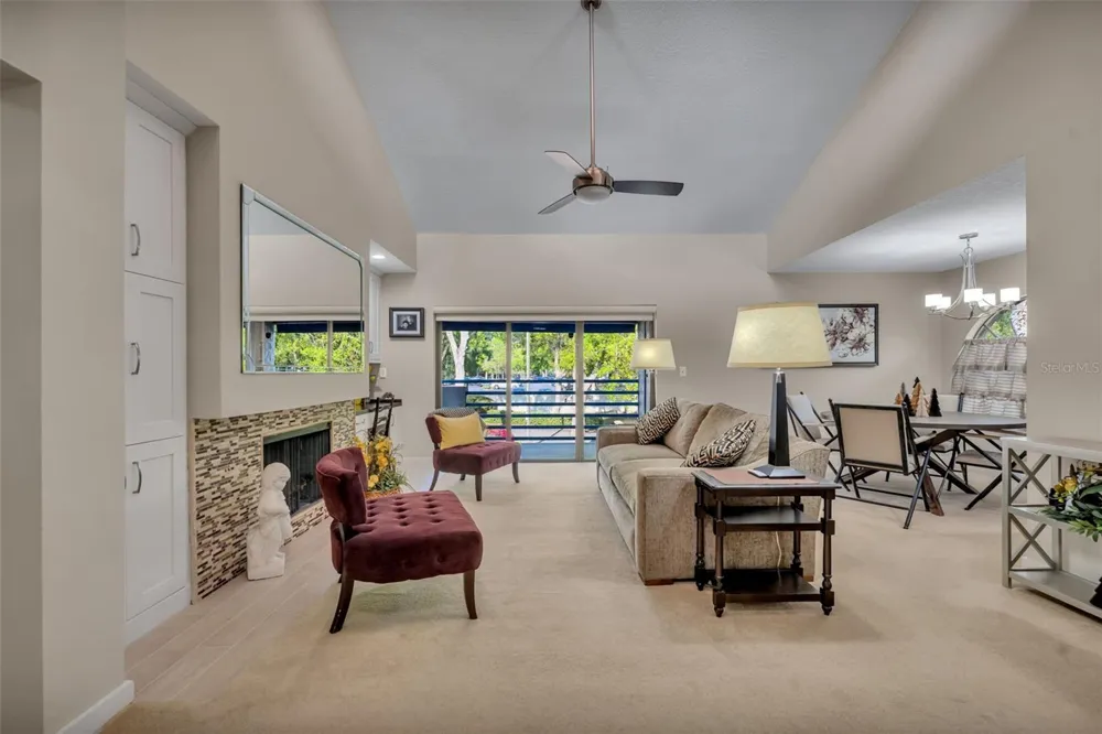 1000 WINDERLEY PLACE #239 Maitland, FL 32751