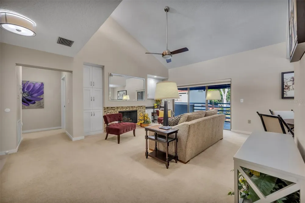 1000 WINDERLEY PLACE #239 Maitland, FL 32751
