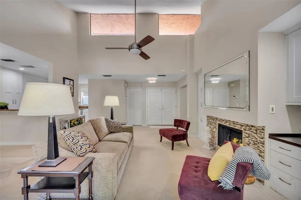 1000 WINDERLEY PLACE #239 Maitland, FL 32751