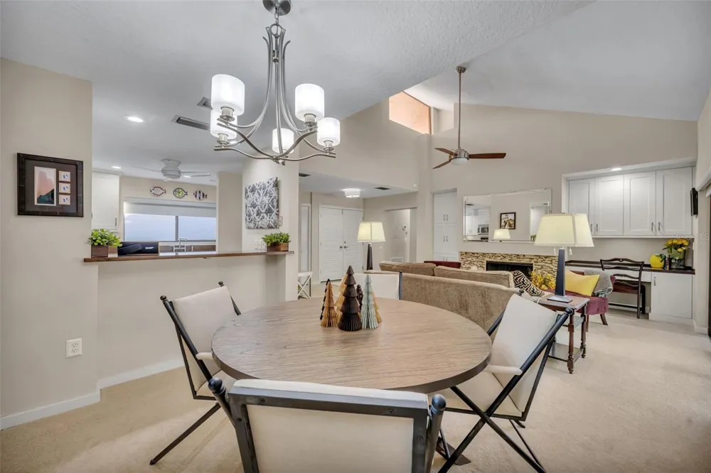 1000 WINDERLEY PLACE #239 Maitland, FL 32751