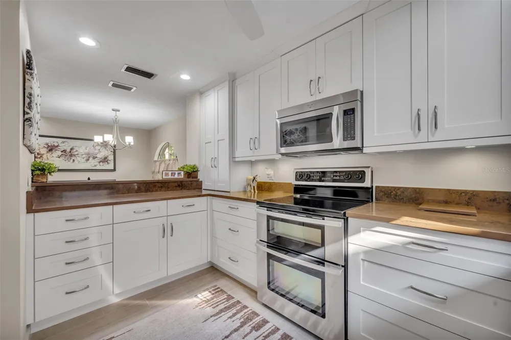 1000 WINDERLEY PLACE #239 Maitland, FL 32751