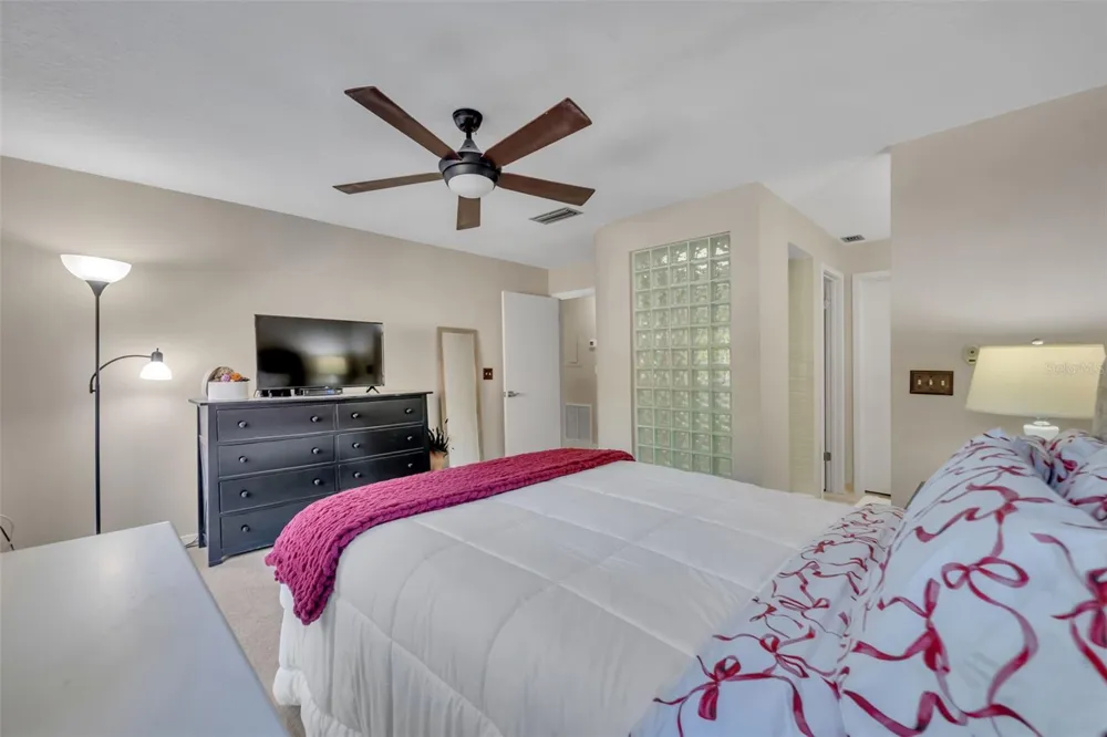 1000 WINDERLEY PLACE #239 Maitland, FL 32751