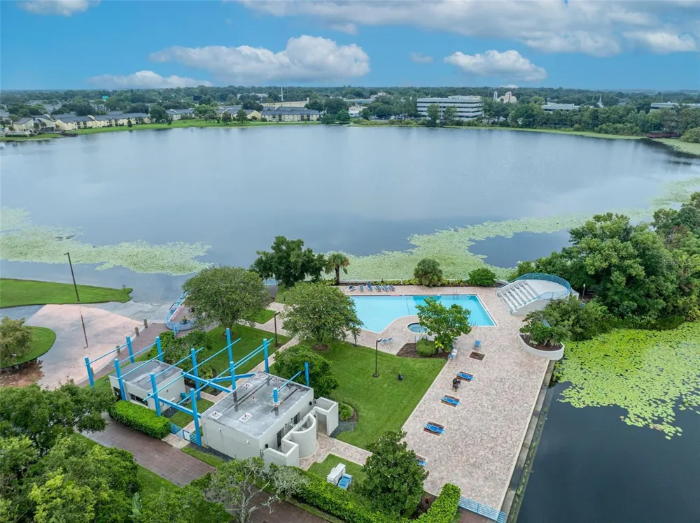 1000 WINDERLEY PLACE #239 Maitland, FL 32751